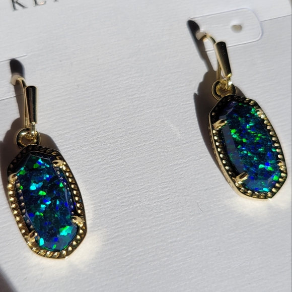 NWT KENDRA SCOTT KYOCERA OPAL EARRINGS 14K GOLD PLATED OVER BRASS DAINTY STYLE - Picture 4 of 6